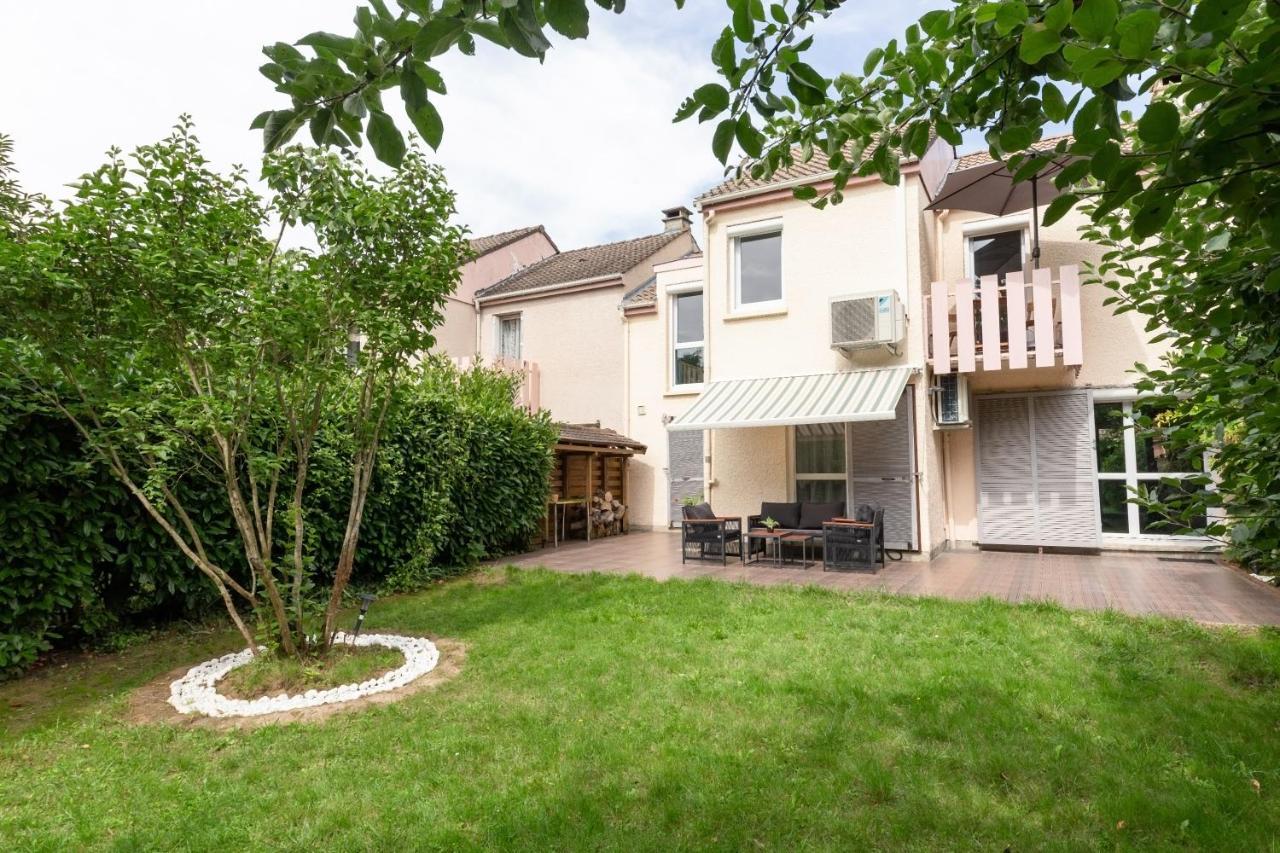 Le Garden -Maison-2Parking-Jardin-Terrasse-Babyfoot-Wifi Cergy Exterior foto